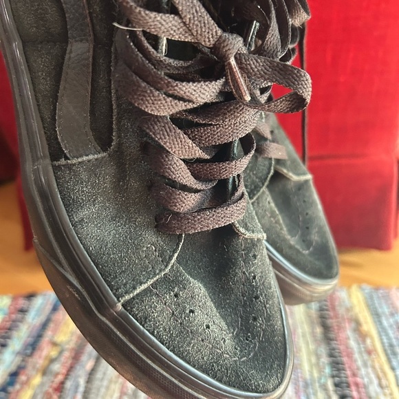 Vans Black Suede High-Top Sneakers men’s 7 women’s 8.5 - Picture 6 of 16